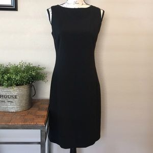 ⬇️ Banana Republic - Black Wool Dress - Size 4